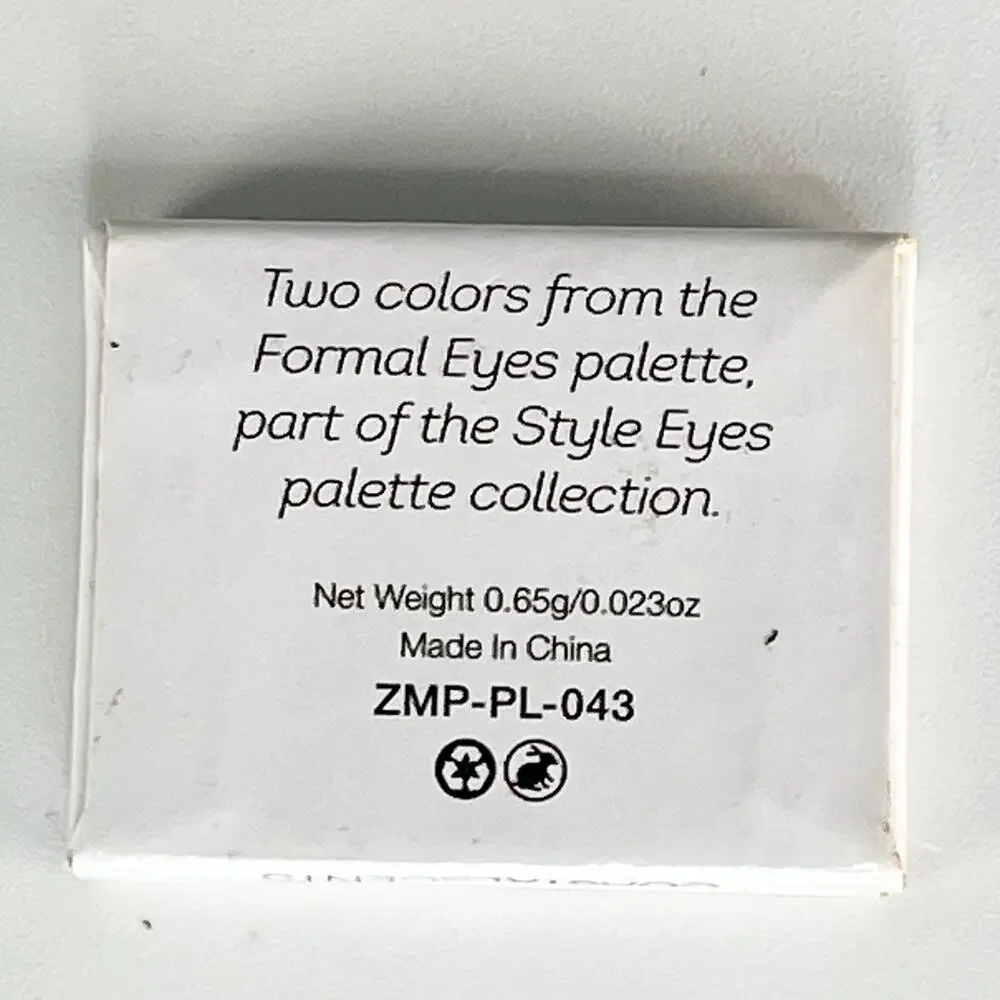 Coastal Scents Formal Eyes Duo Eyeshadow Style Travel .023 oz .65g New